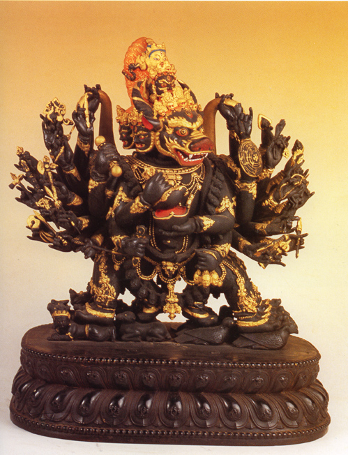 <xoYu_CMS_CODE:NEWS:IN_LINK><a href=http://www.57tibet.com/tibet/list/list_866_1.Html target=_blank>布达拉宫</a></xoYu_CMS_CODE:NEWS_IN_LINK>珍宝图片13