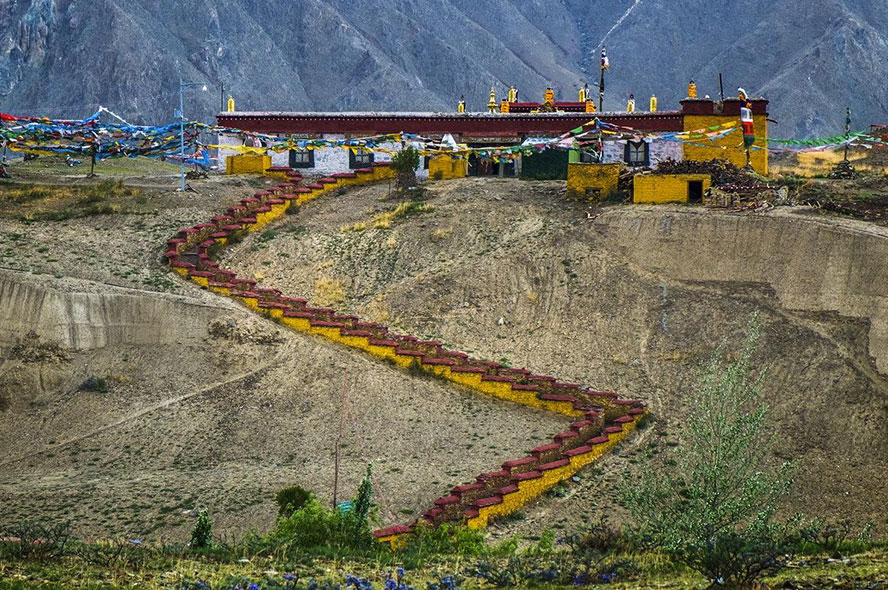 西藏之行——日土岩画